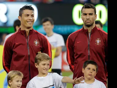 Cristiano Ronaldo menepis keraguan penggemar dengan menjadi inspirator kemenangan Portugal atas Republik Irlandia 5-1