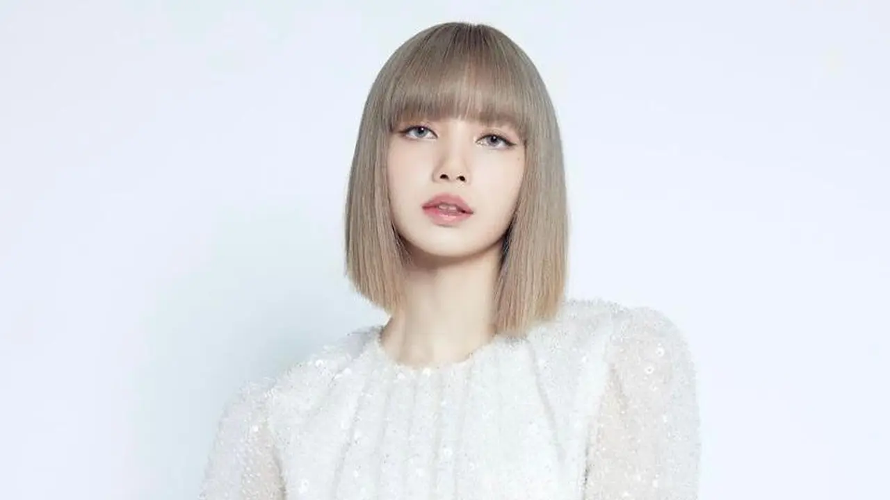 Lisa BLACKPINK Terpilih Jadi Wanita Tercantik di Dunia 2021
