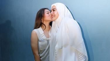 [Bintang] Shafa Haris dan Sarita Abdul Mukti