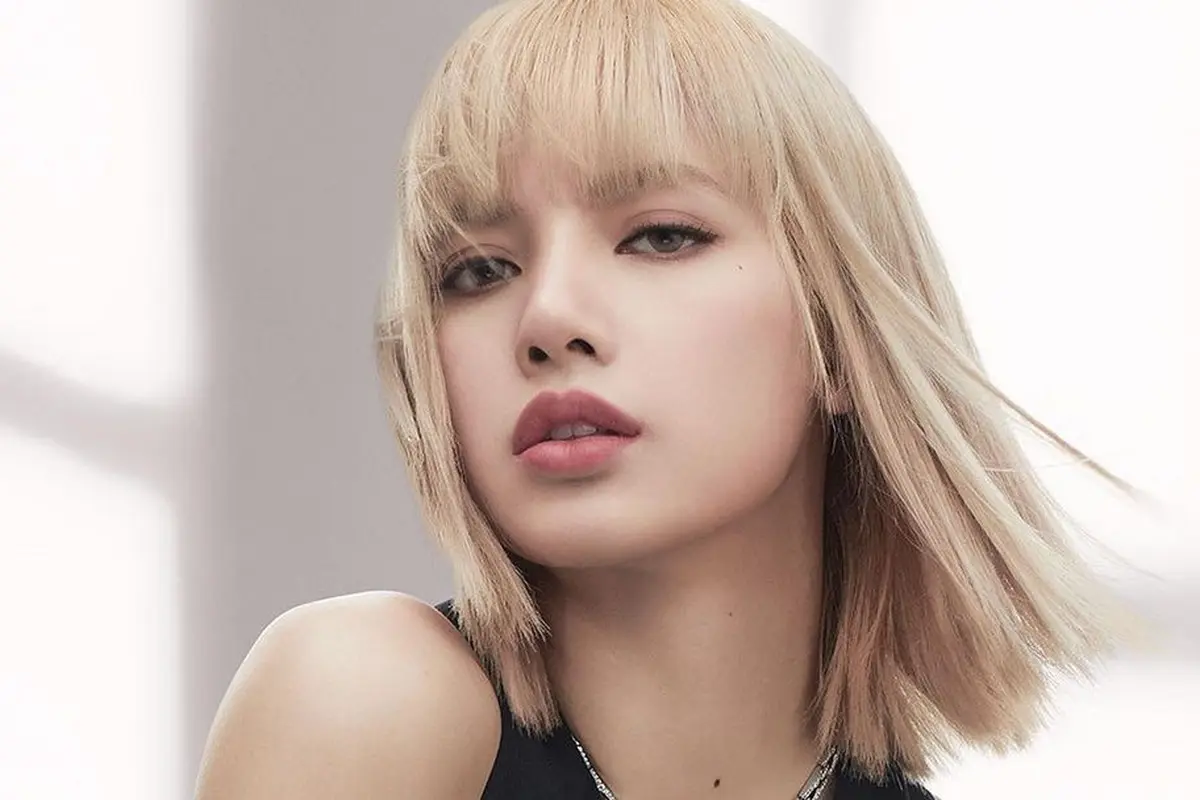 Lisa BLACKPINK