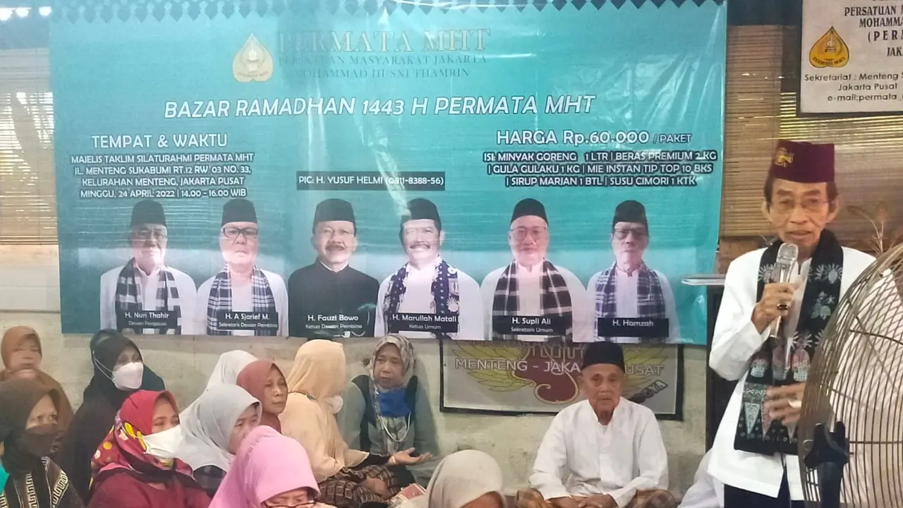 Bazar Permata MHT di Jatinegara disambut antusias warga.