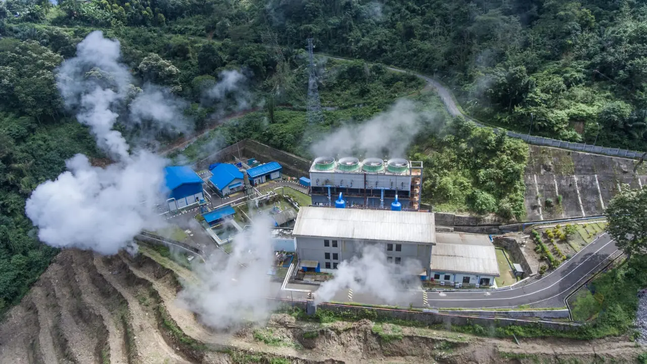 PT PLN (Persero) membuka kolaborasi dalam membangun 9 Wilayah Kerja Panas Bumi (WKP) dengan total kapasitas diperkirakan mencapai 260 megawatt (MW).