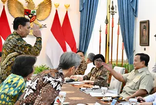 Presiden Prabowo Subianto menerima rekomendasi Dewan Ekonomi Nasional (DEN) untuk meningkatkan perhatian terhadap kualitas menu program Makan Bergizi Gratis (MBG).