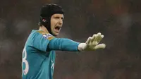Kiper Arsenal Petr Cech (Reuters)