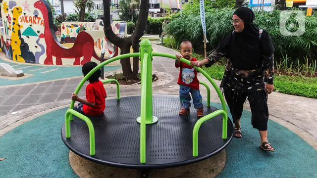 Edukasi Taman Literasi Martha Christina Tiahahu