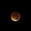 Gerhana Bulan Total terjadi ketika seluruh bayangan umbra bumi jatuh menutupi bulan, sehingga matahari, bumi dan bulan berada tepat sejajar.