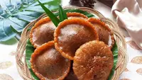 Cara Membuat Kue Cucur Gula Merah, Berserat Cantik dan Empuk Anti Gagal