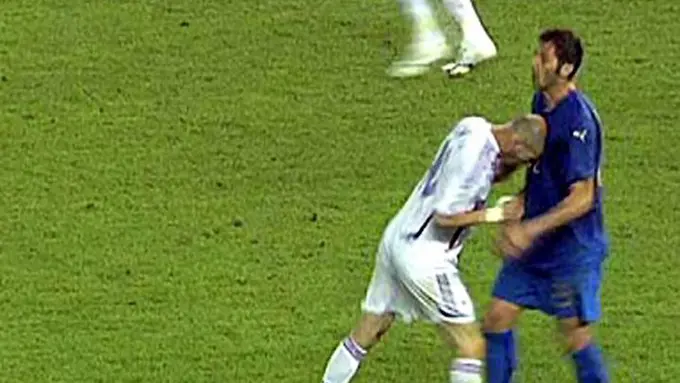 'Adegan' Kontroversial Zinedine Zidane Hasilkan Karya Mengagumkan