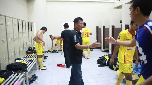 Kemeriahan Diloker Room Sriwijaya FC