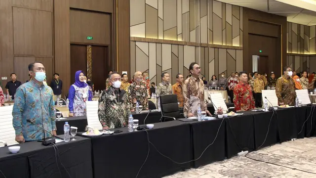 Evaluasi dan Monitoring Program Strategis Nasional