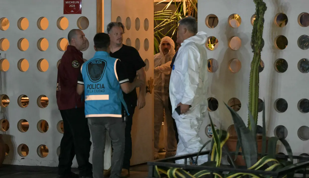 Liam Payne ditemukan meninggal dunia karena terjatuh dari balkon kamar hotelnya yang berada di lantai tiga CasaSur Palermo Hotel. (JUAN MABROMATA/AFP)