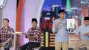 Calon Wakil Gubernur DKI Jakarta no 3, Sandiaga Uno memberi pemaparan terkait programnya saat debat terakhir Pilgub DKI Jakarta 2017 di Hotel Bidakara, Jakarta, Rabu (12/4). (Liputan6.com/Faizal Fanani)