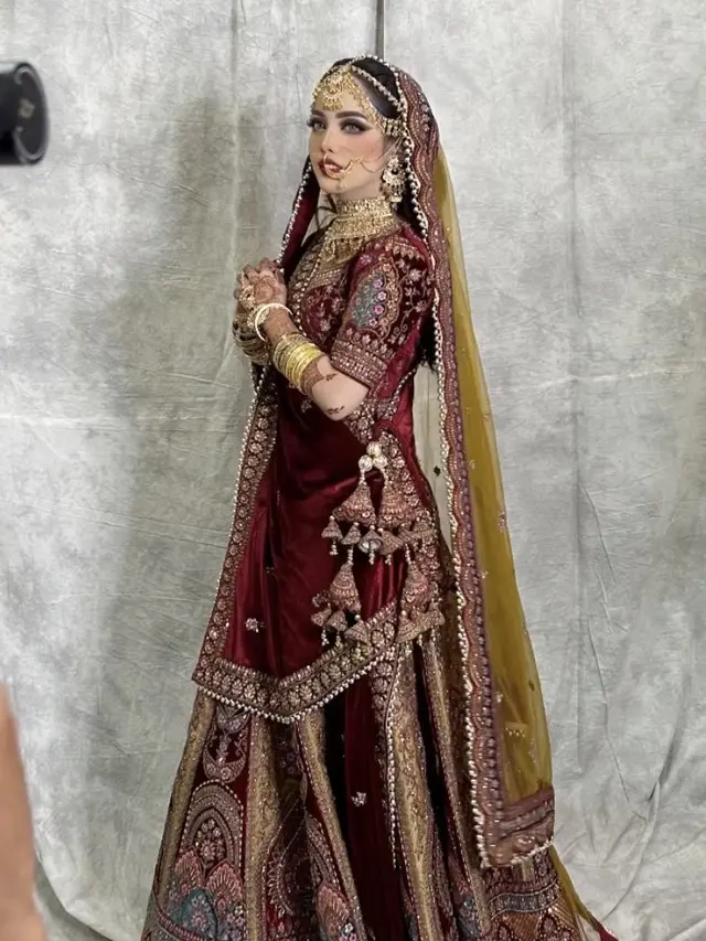 Putri Isnari Dibalut Baju Khas India di Resepsi Pernikahannya. [@adelahaddad17]