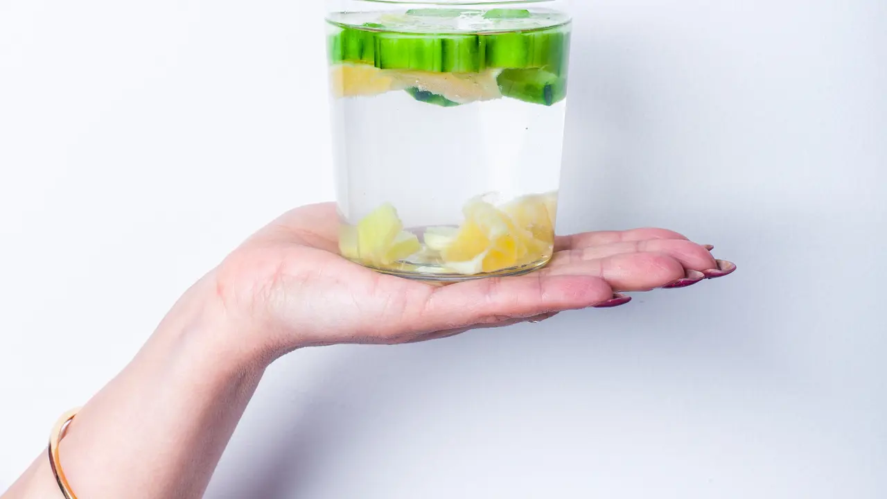 ilustrasi infused water/pexels
