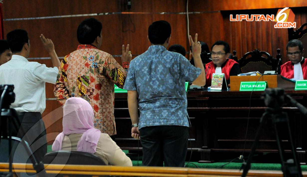 Sejumlah saksi dihadirkan Jaksa KPK dalam sidang lanjutan perkara kasus dugaan suap pengurusan sengketa pilkada Mahkamah Konstitusi (MK) dengan terdakwa Akil Mochtar di Pengadilan Tipikor Jakarta, Kamis (10/4/2014) (Liputan6.com/Faisal R Syam).