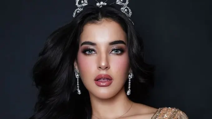 Potret Tasya Farasya Makeup ala Miss Universe (credit: instagram/tasyafarasya)