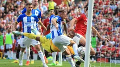 Pekan pertama Liga Inggris telah dimainkan oleh seluruh tim di Premier League musim 2022/2023. Aroma persaingan yang sengit dan penuh tekanan langsung terasa dalam 10 laga tersebut yang terindikasi dengan lahirnya 4 gol bunuh diri yang dibuat oleh 4 pemain berbeda dalam 4 laga. Siapa saja para pelaku gol bunuh diri tersebut? Berikut daftar lengkapnya. (AFP/Lindsey Parnaby)