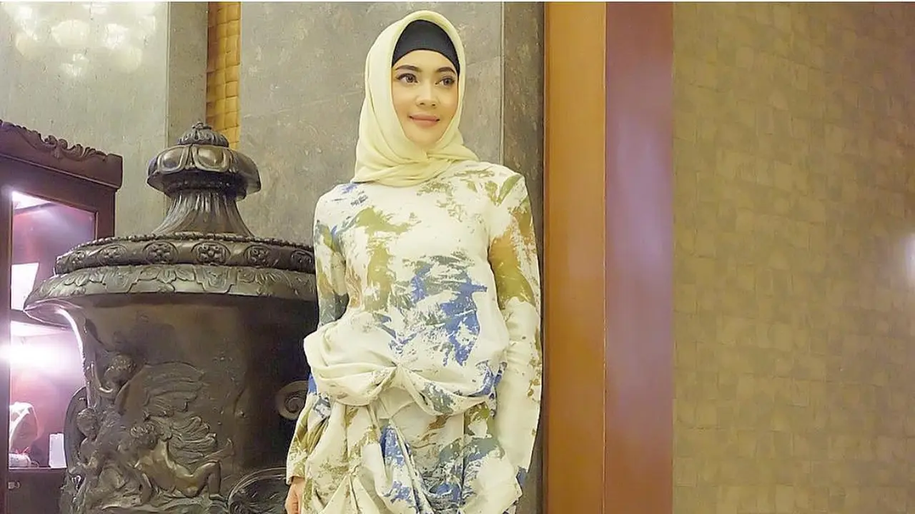 [Bintang] Indah Dewi Pertiwi