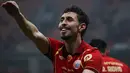 Selebrasi Gustavo Franca usai mencetak gol pada debutnya dalam laga persahabatan Persija Jakarta melawan Arema FC yang diselenggarakan di markas kebanggaan Macan Kemayoran, Jakarta International Stadium (JIS), Sabtu (26/7/2025). (Bola.com/Abdul Aziz)