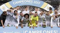 Real Madrid juara Piala Super Spanyol setelah mengalahkan Barcelona 2-0, pada Kamis (17/8/2017) dinihari WIB. (AFP / JAVIER SORIANO)