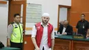 Pada sidang sebelumnya, penyanyi Ridho Rhoma dituntut hukuman penjara dua tahun oleh Jaksa Penuntut Umum. Sidang kembali di gelar di Pengadilan Negeri Jakarta Barat dengan agenda pladoi atau pembelaan terdakwa. (Adrian Putra/Bintang.com)