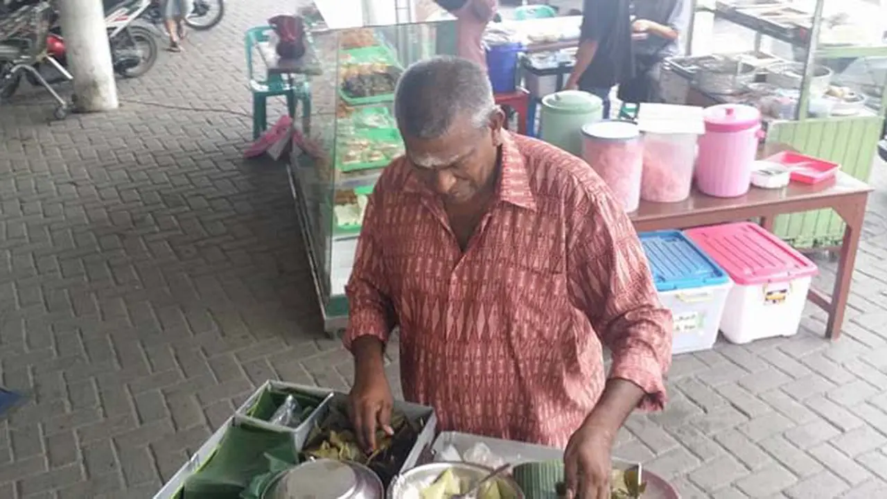 Tragis, Mantan Pesepakbola PSMS Ini Jualan Lupis