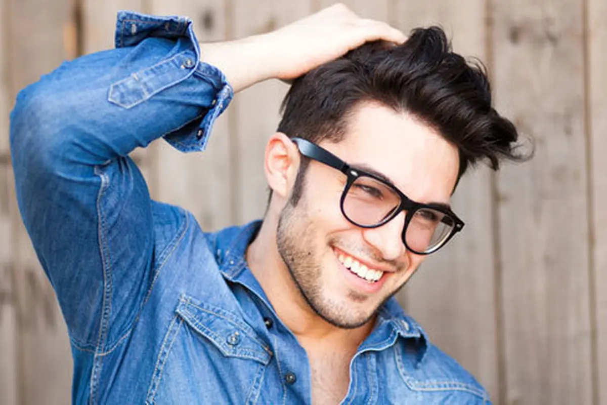 (C) shutterstock