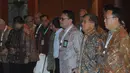 Wapres Jusuf Kalla (kedua kanan) saat menghadiri acara Musyawarah Nasional Masyarakat Ketenagalistrikan Indonesia (MKI) ke VI di gedung PLN Pusat, Jakarta, Kamis (12/3/2015). (Liputan6.com/Herman Zakharia)