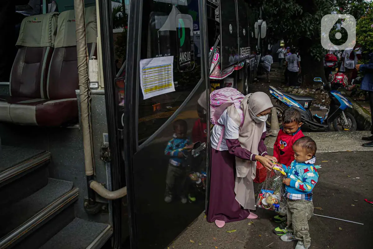 Antusias Warga Ikut Program Mudik Gratis