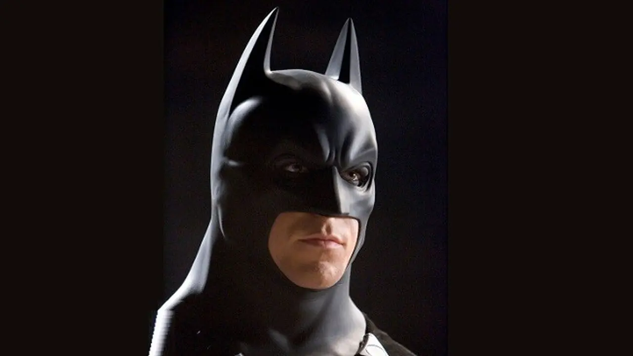 Pria Eksibisionis Mabuk Mengaku Batman (stok)