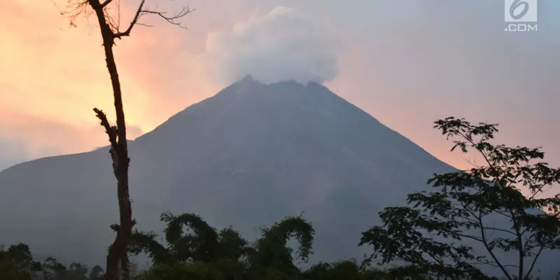 Merapi dari Pos Babadan Muntilan