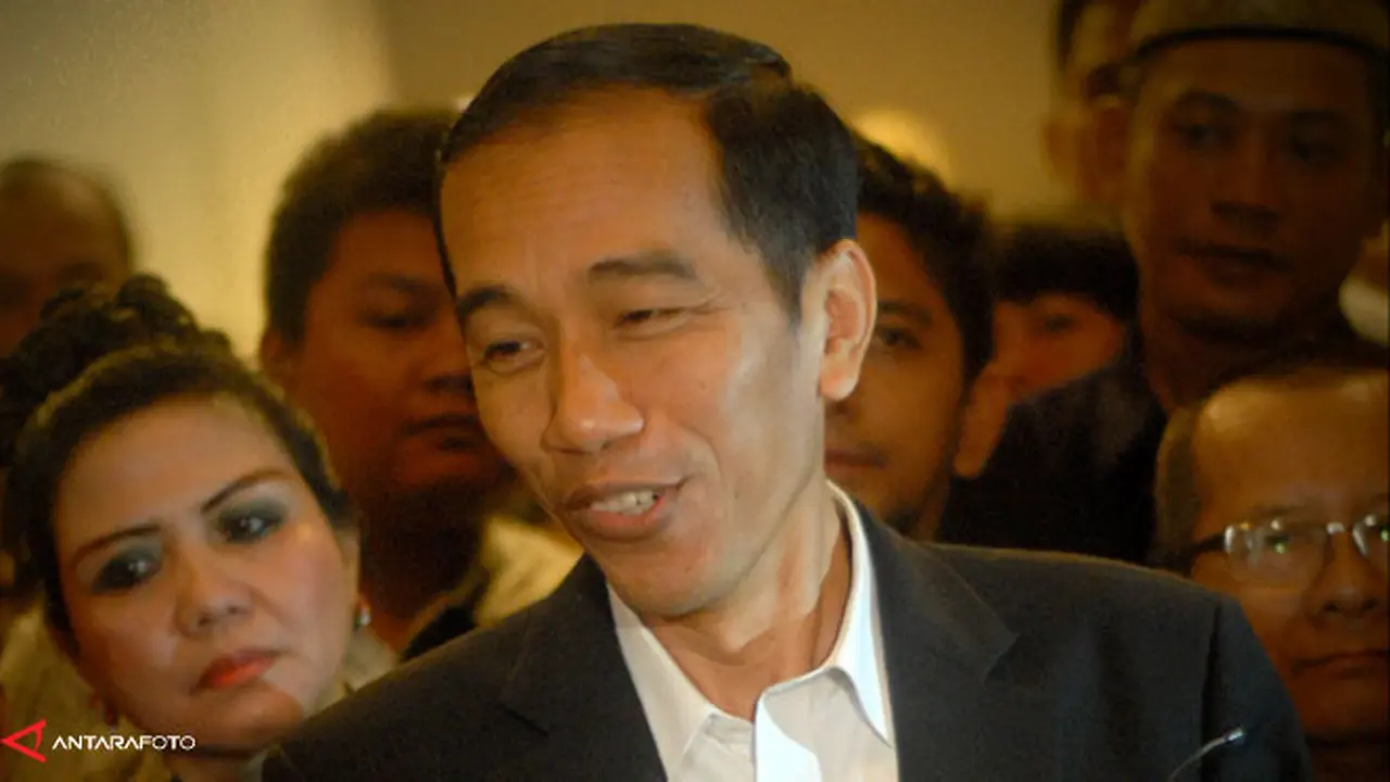 jokowi-blom-tiba-130419b.jpg