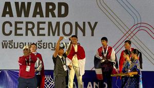 Andri Irawan meraih medali emas di nomor Men's Single Petanque yang digelar di Valaya Alongkorn Rajabhat University Under the Royal Patronage, Pathum Thani, pada Rabu (10/12/2025). (NOC Indonesia)