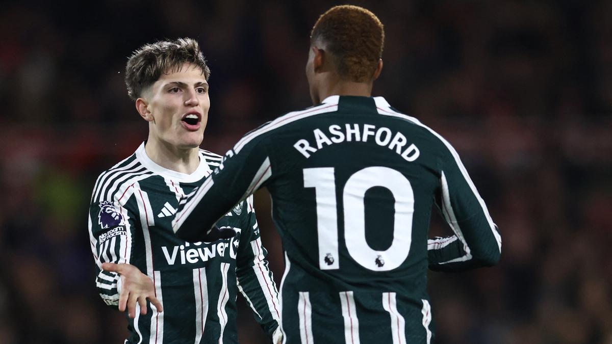 Rashford dan Garnacho Diasingkan, Legenda MU: Mungkin Amorim Melihat atau Mendengar Sesuatu yang Dia Tidak Suka