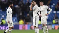 Para pemain Real Madrid meyesali kekalahan dari CSKA Moscow. (AFP/Javier Soriano)