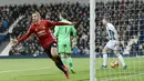 Pemain Manchester United, Zlatan Ibrahimovic merayakan golnya ke gawang West Bromwich Albion pada laga Premier League di The Hawthorns stadium, West Bromwich, (17/12/2016). MU menang 2-0. (AFP/Oli Scarff) 