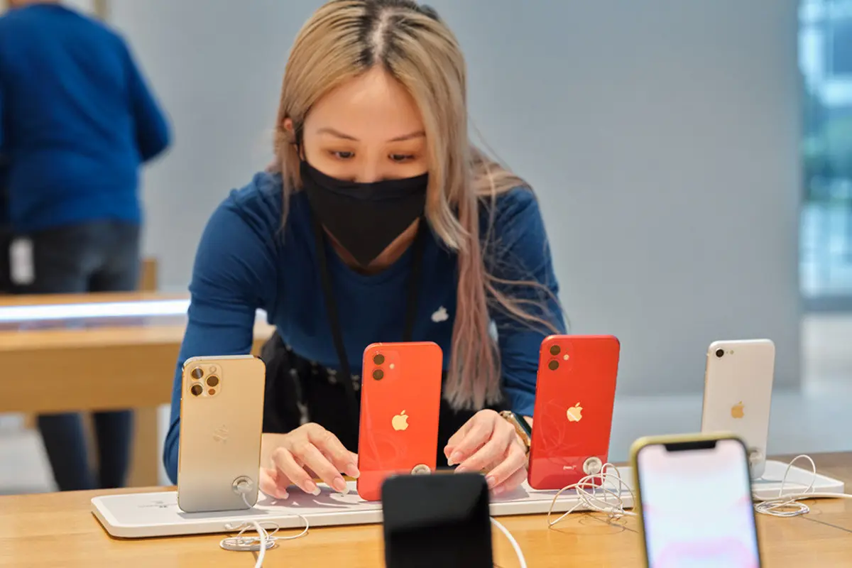 iPhone 12