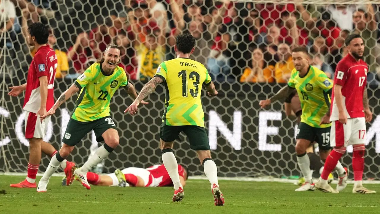 Foto: Timnas Indonesia Terkapar di Markas Australia, Debut Pahit Patrick Kluivert