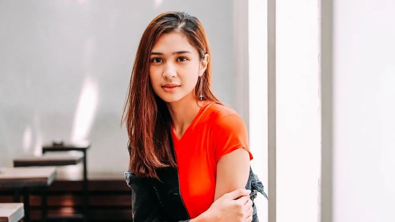 [Fimela] Mikha Tambayong