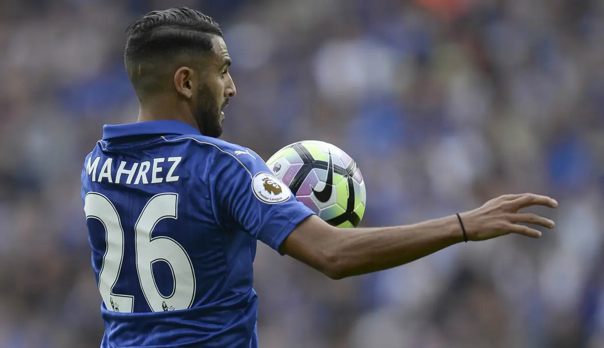 2. Riyad Mahrez (Leicester) - Aljazair. (AFP/Oli Scarff)