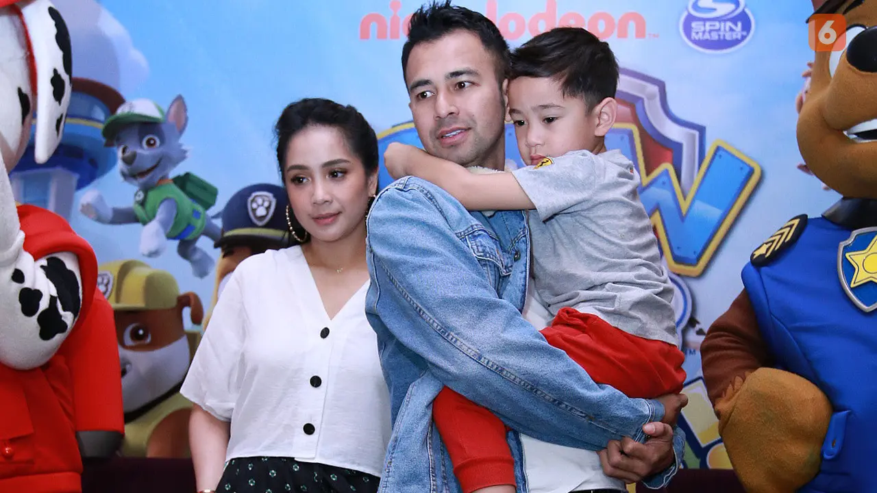 [Fimela] Raffi Ahmad dan Nagita Slavina