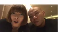 Chika Jessica yang tengah jatuh cinta kini sering mengunggah foto atau video bersama Deddy Corbuzier [Foto: Instagram].