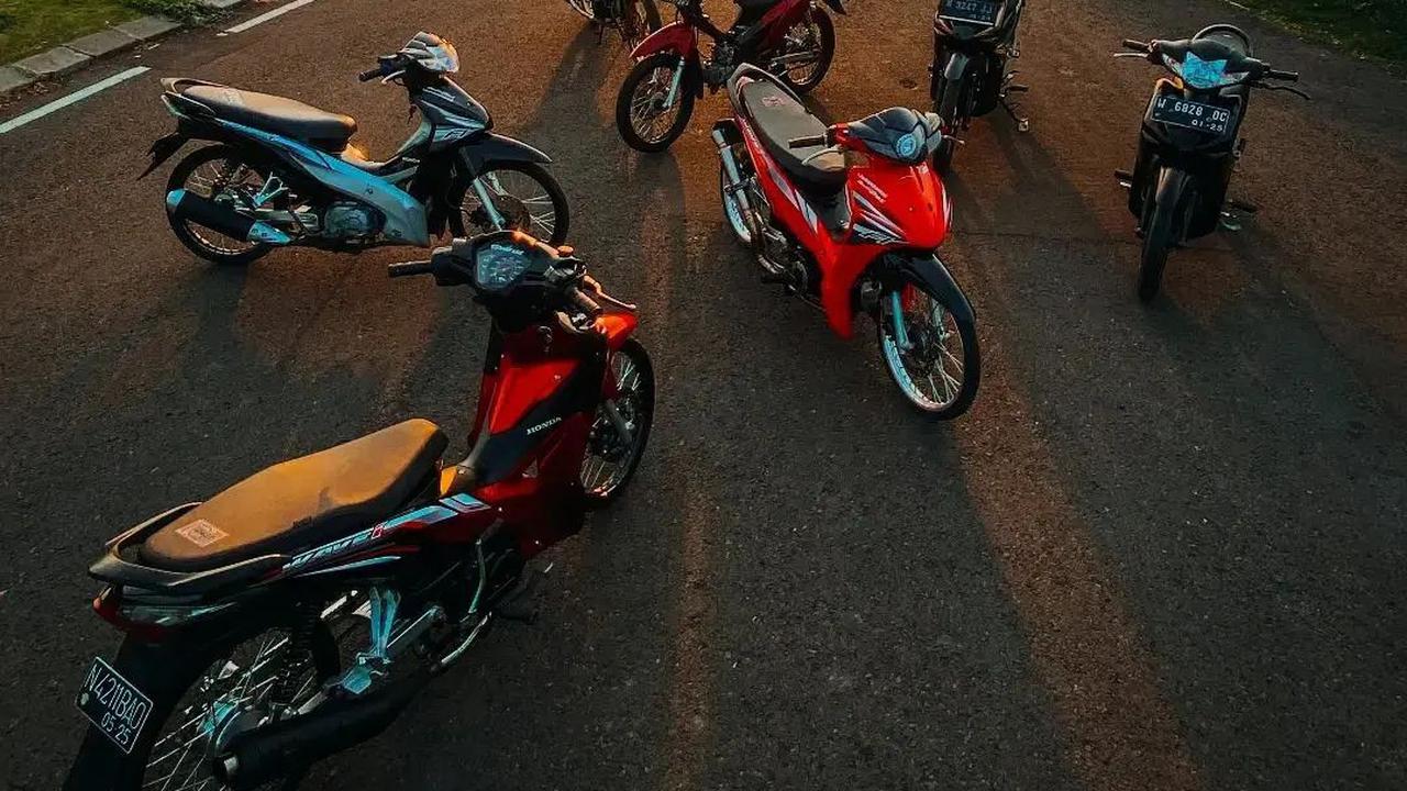 10 Potret Modifikasi Honda Revo, Motor Koperasi yang Tetap Bisa Diajak Hits