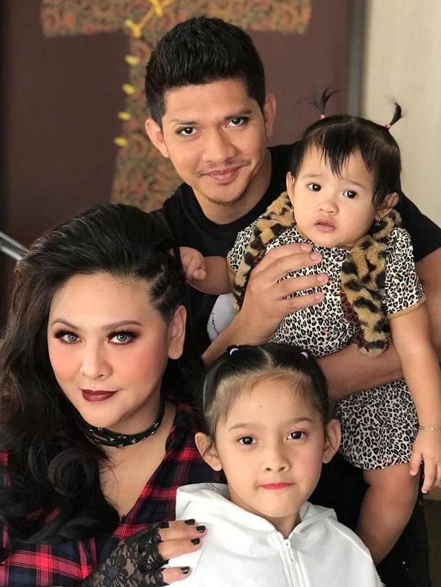 Momen Manis Iko Uwais dengan Putrinya