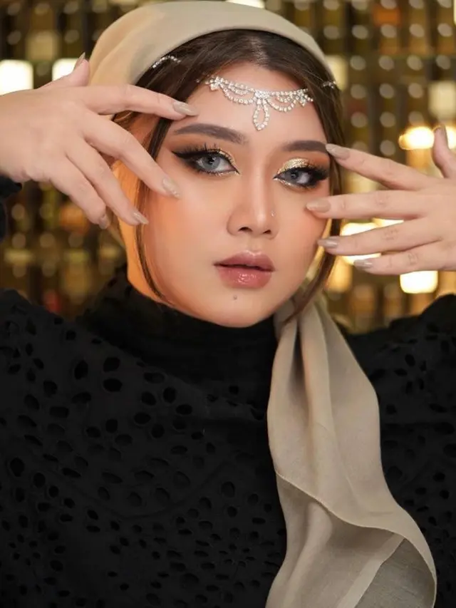 6 Ragam Inspirasi Makeup Lebaran ala Beauty Vlogger Indonesia, Tasya Farasya-Kiara Leswara