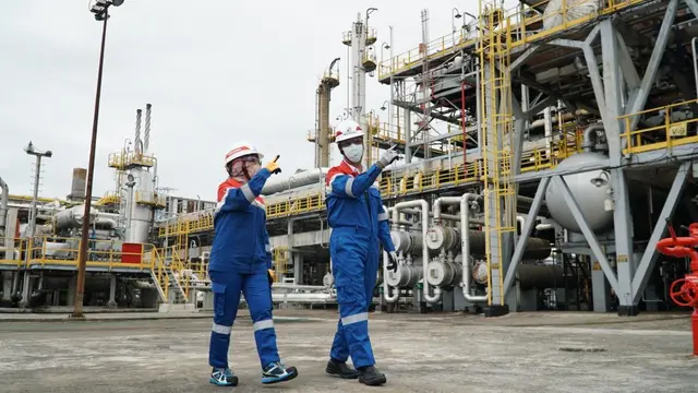 Pertamina sukses mengolah Refined, Bleached and Deodorized Palm Oil (RBDPO) 100 persen yang menghasilkan produk Green Diesel (D-100).