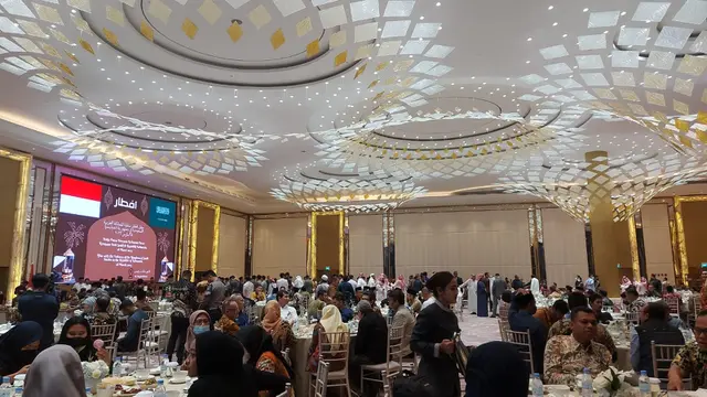 Suasana buka bersama yang dihadiri banyak orang (Liputan6.com/ Linda sapira)