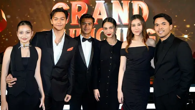 6 Potret Pratama Arhan Jadi BA Skincare Pria, Disebut Dion Wiyoko Versi Jawa