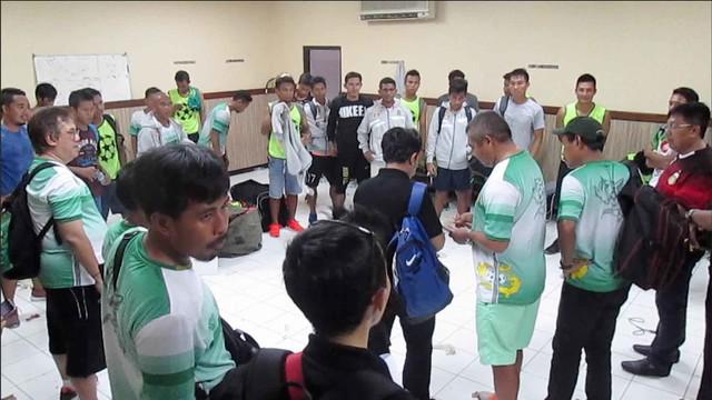 Bhayangkara Surabaya United berhasil menjuarai Trofeo Kapolda Jatim usai mengalahkan Deltras Sidoarjo dan bermain imbang dengan Madura United.
