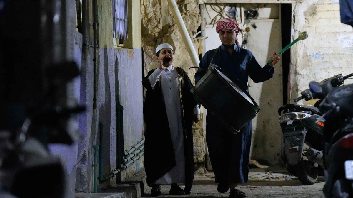 Al-Mesaharati, Tabuhan Drum dan Lantunan Doa Pengingat Waktu Sahur